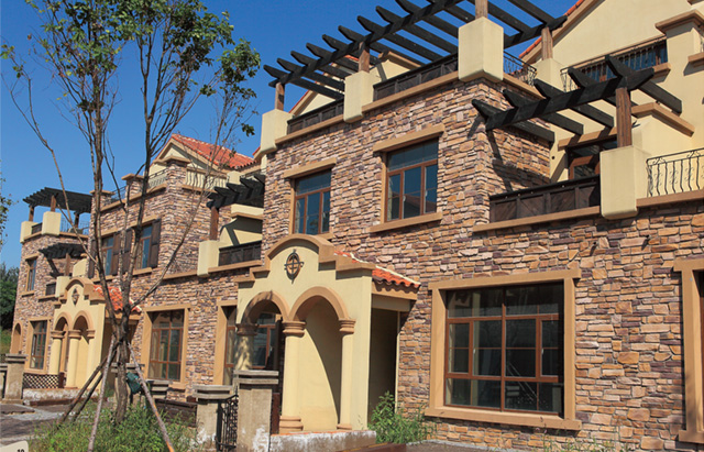 LOPO artificial stone is perfect for exterior cladding in villas, townhouses, and resorts, creating an elegant facade without the weight and cost of natural stone.